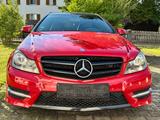 Mercedes-Benz AMG Paket, 8-fach Alu 18Zoll, Webasto, TÜV neu