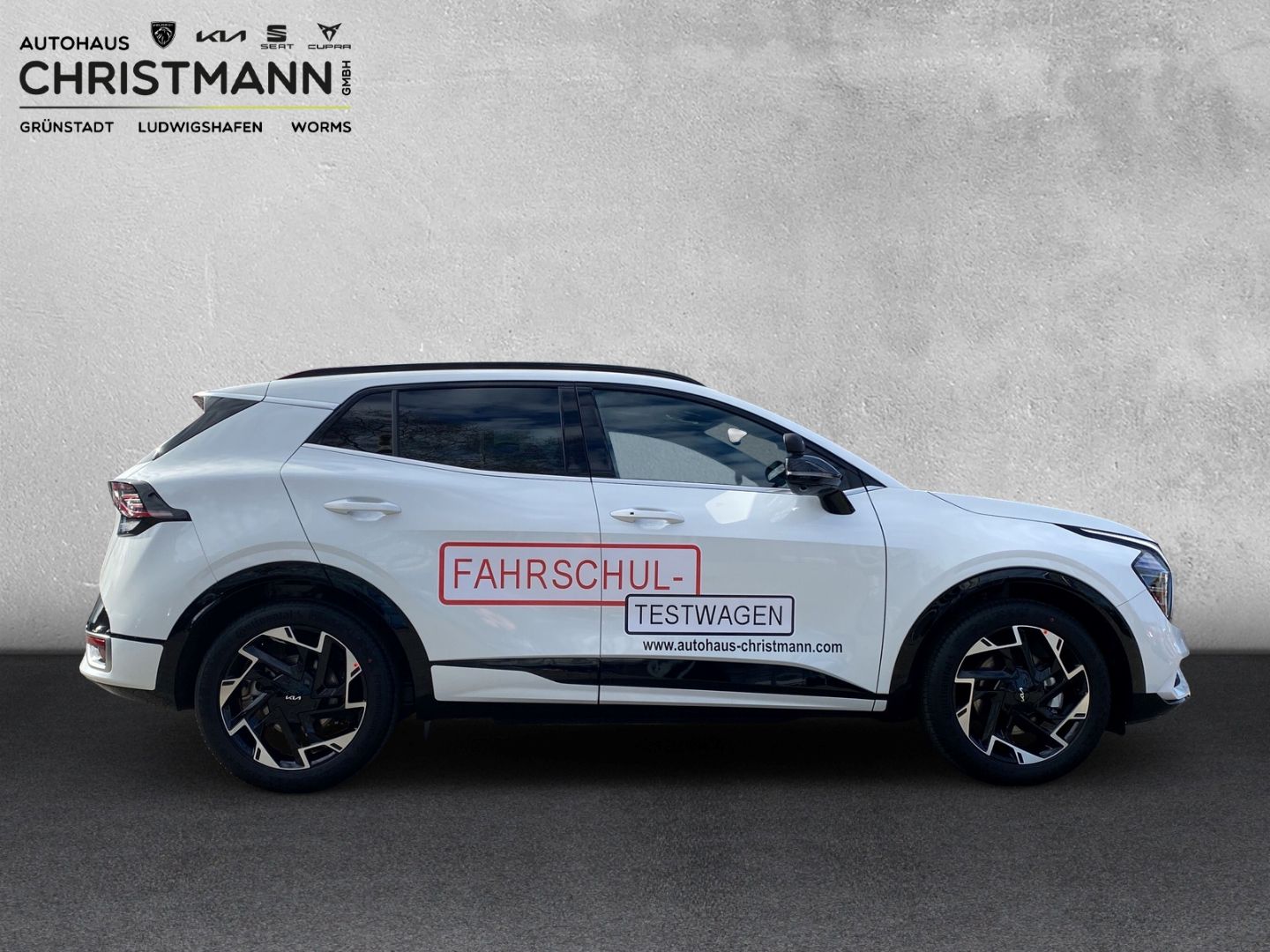 Fahrzeugabbildung Kia Sportage GT-Line 4WD 1.6 T-GDI Mild-Hybrid EU6e