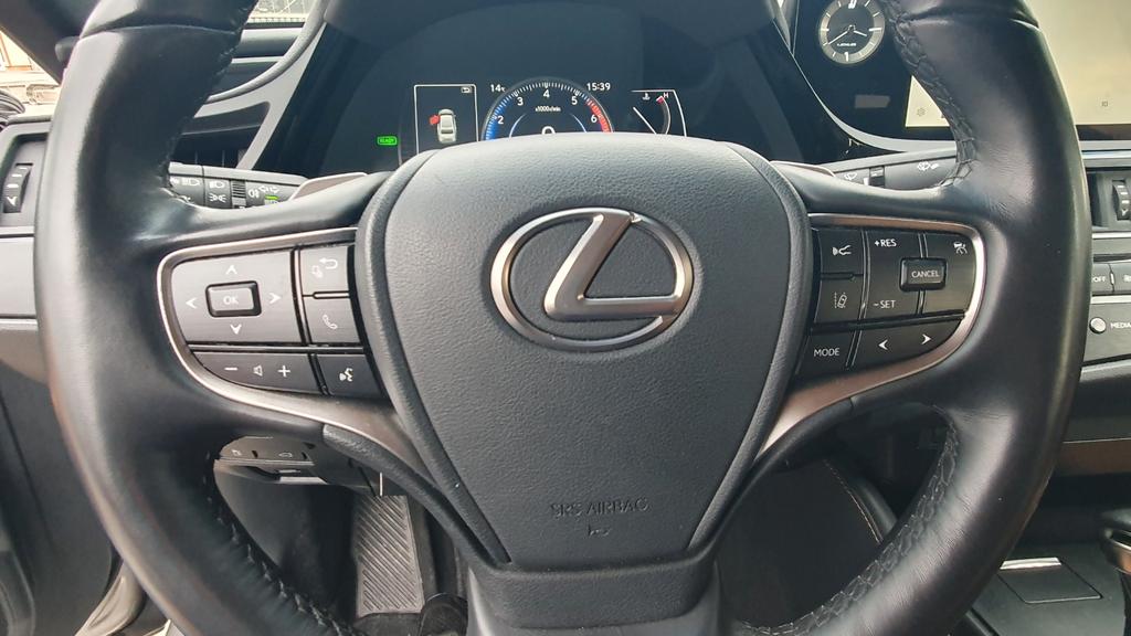 Lexus ES 300