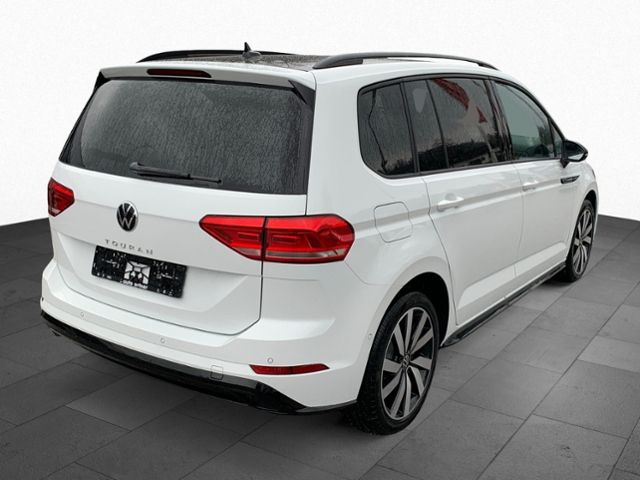 Fahrzeugabbildung Volkswagen Touran 1,5 TSI DSG HIGHLINE R-LINE 7-SITZER IQ D