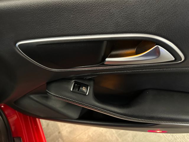 Mercedes-Benz CLA Shooting Brake CLA 180 *AMG*Navi*AHK*