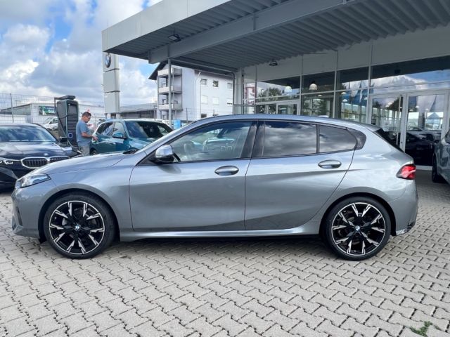 BMW 120 d M Sport 19'' IconGlow Pano HUD Prof.Pak. M foto 4