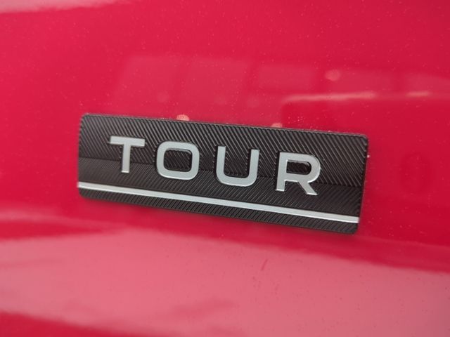 Fahrzeugabbildung SKODA Kamiq 1.0 TSI Tour DSG AHK MATRIX BLACK