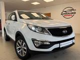Kia Sportage FIFA World Cup Edition°Kamera°AHK°2Hd - Kia Sportage CUP mit Benzin-Antrieb