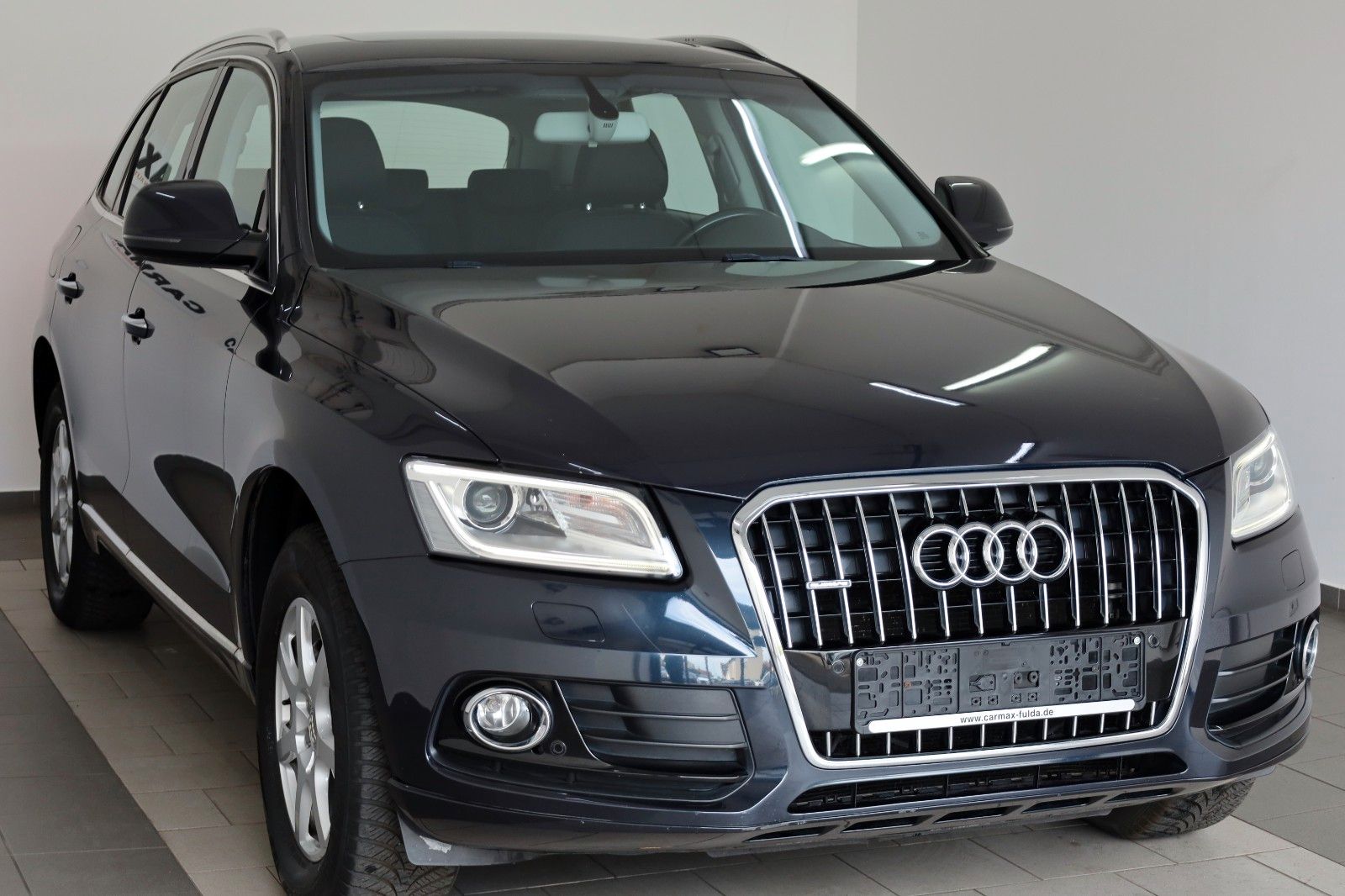 Fahrzeugabbildung Audi Q5 2.0 TDI  quattro Navi,Xenon,Panorama,SH,PDC