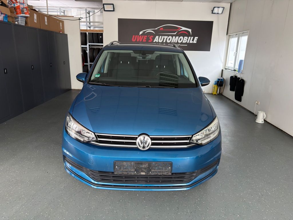 Image of Volkswagen Touran