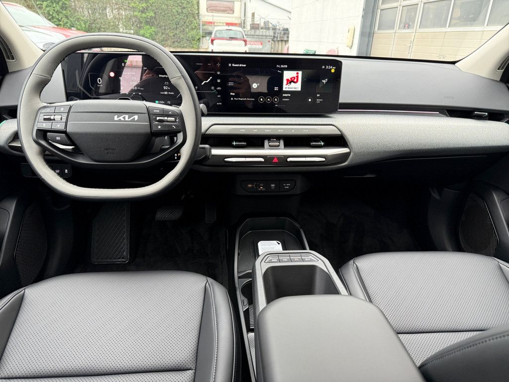 Fahrzeugabbildung Kia EV4 81 FWD EARTH UP TE WIC DWP