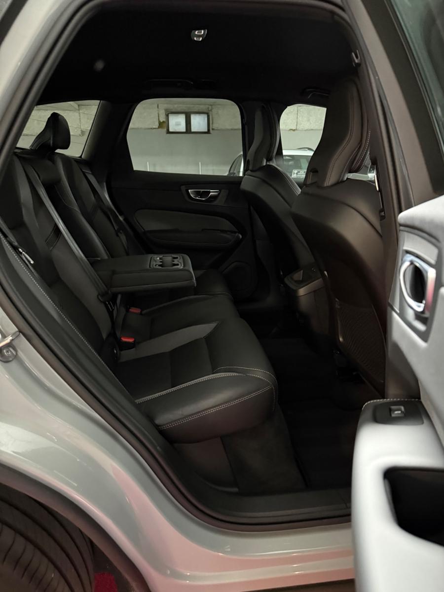 Volvo XC60 B5 Plus Dark AWD H&K Sound Assist AppCar360, миниатюра 19