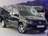 Volkswagen Caddy DSG Maxi - Behindertengerecht-Rampe - Volkswagen Caddy: Schwarz
