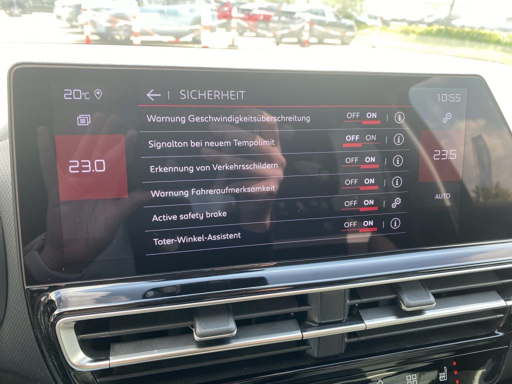 Fahrzeugabbildung Citroën C5 Aircross Hybrid 145 Automatik MAX *Allwetter*
