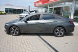Hyundai Elantra LED Kamera Sitzheizung USB Android Apple - Hyundai Elantra mit Benzin-Antrieb: Limousine