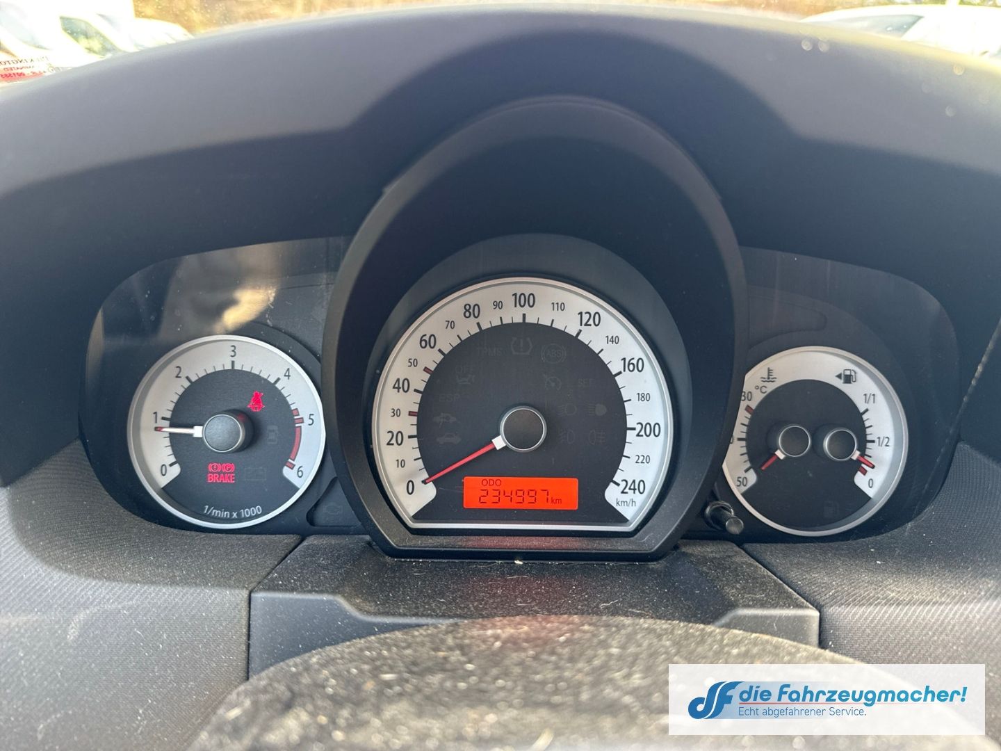 Fahrzeugabbildung Kia Ceed EX Alarm GA Klima Lichtsensor *EXPORT