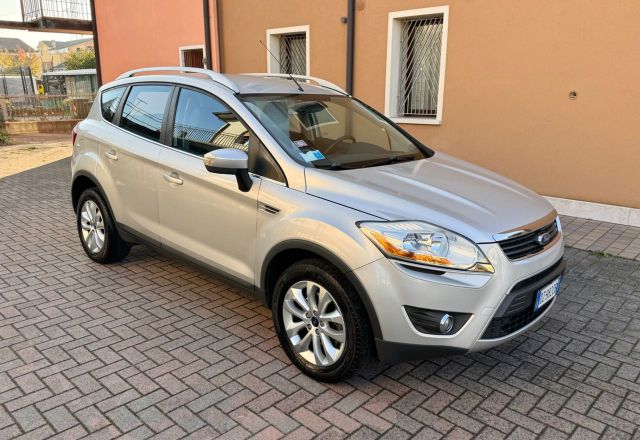 Ford Kuga 2.0 TDCi 136 CV 4WD Titanium Perfetta