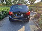 Opel Meriva 1.4 B Edition schwarz 74kW (101 PS) - Opel Meriva aus 2011: 1.4