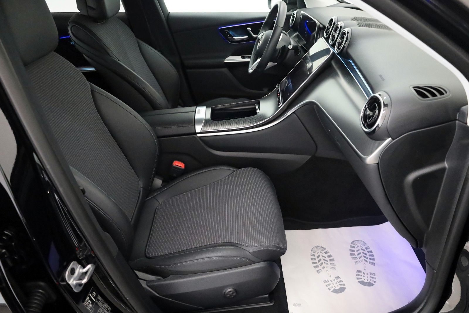 Fahrzeugabbildung Mercedes-Benz GLC 220 d 4Matic,T.Leder,Navi,LED,360Kamera+WR