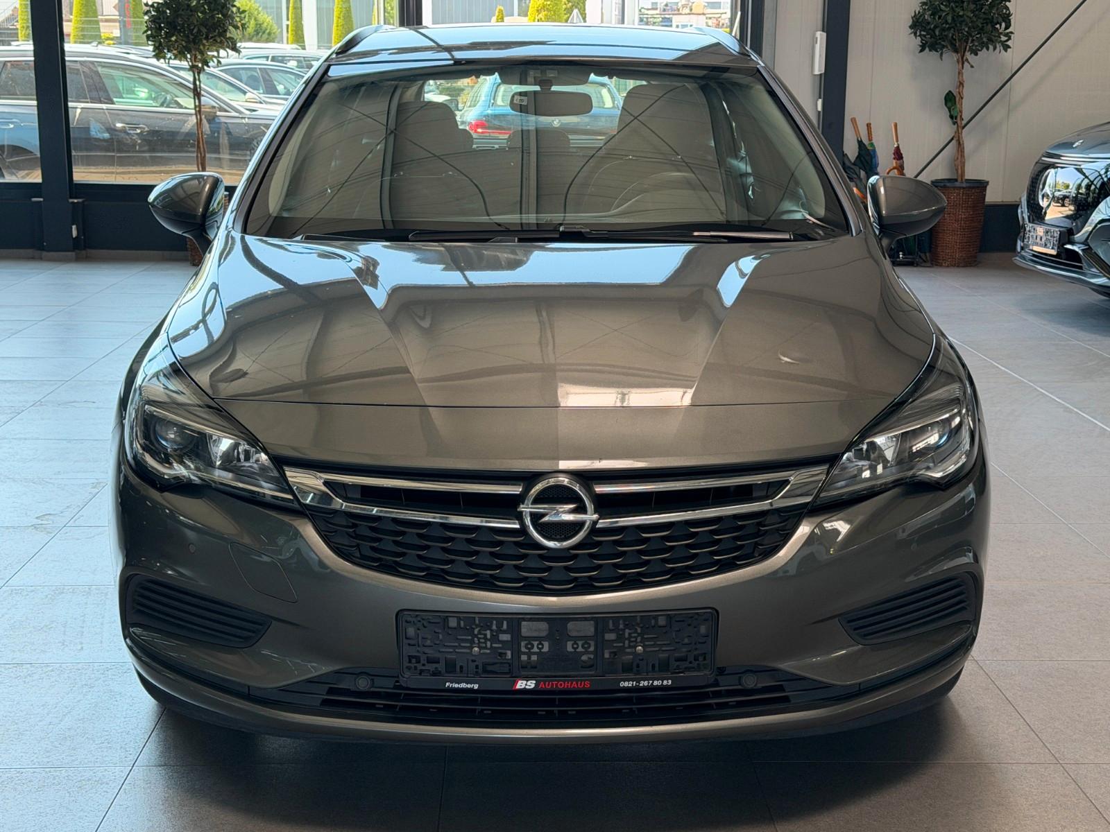 Opel Astra K Sports Tourer PDC NAVI RF 900 ERGONOMIE