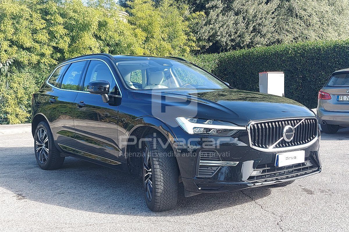 Volvo VOLVO XC60 B4 (d) automatico Core imagem 3