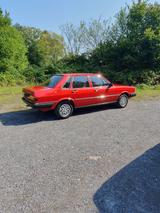 Audi AUDI 80 Typ 81 B2, H-Zulassung - Audi 80 mit Benzin-Antrieb: Limousine, Typ 81