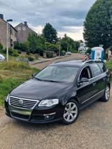 Volkswagen Passat 2.0 TDI *TEMPOMAT* *AHK*... - Volkswagen Passat aus 2005: TDI
