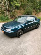 Volkswagen VW Golf 4 cabrio - Volkswagen Golf aus 2002: Cabrio