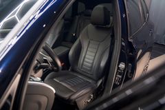 BMW X3 M40i*AHK*HU*PANO*H&K*360*LED BMW X3 M40i*AHK*HU*PANO*H&K*360*LED