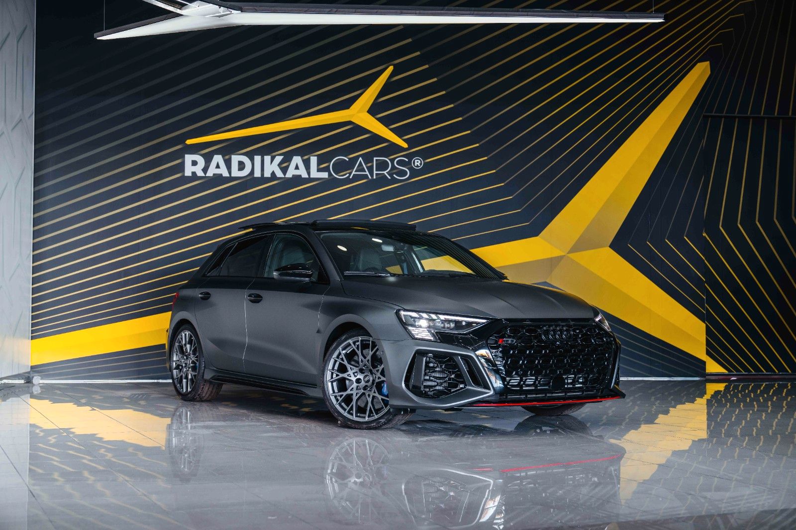 Audi RS3 -Perfomance 1 de 300*New *carbon*ceramic imagem 3
