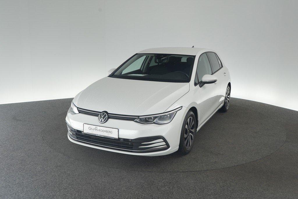 Volkswagen Golf 1.5 TSI Life LED ACC Kamera AHK Navi