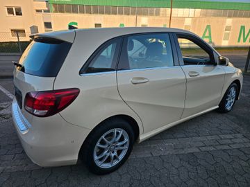 Mercedes B 180 - 10