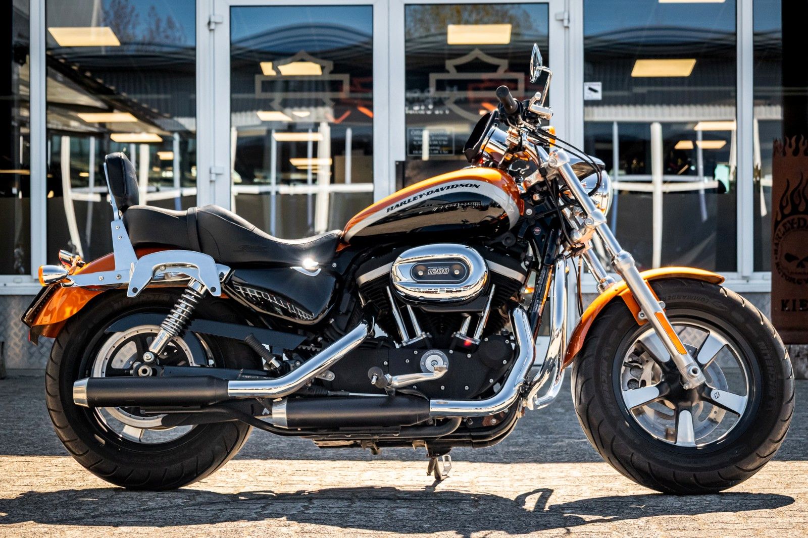 Fahrzeugabbildung Harley-Davidson XL1200CA Sportster Custom