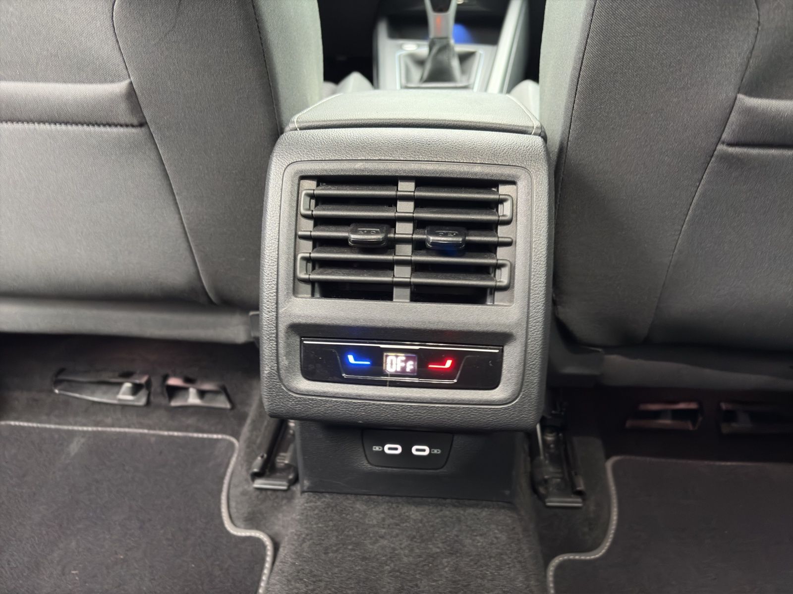 Volkswagen Golf - Bild 12