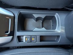 VW T-Roc Limited 1.5DSG AHK LED ACC  8Fach