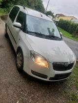 Skoda Roomster 1.4 tdi erste hand sehr spa... - Skoda Roomster mit Diesel-Antrieb: 1.4