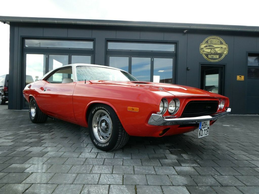 Dodge Challenger
