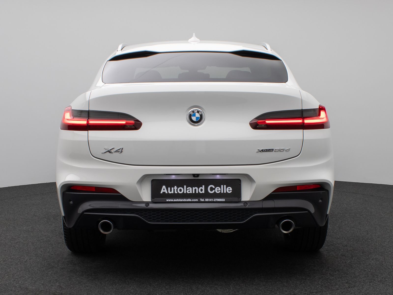 Fahrzeugabbildung BMW X4 xD30d M Sport Kamera Panoram HUD DAB HiFi AHK