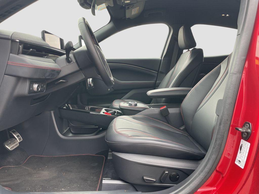 Ford Mustang Mach-E 75 kWh AWD Technologie-Paket 1
