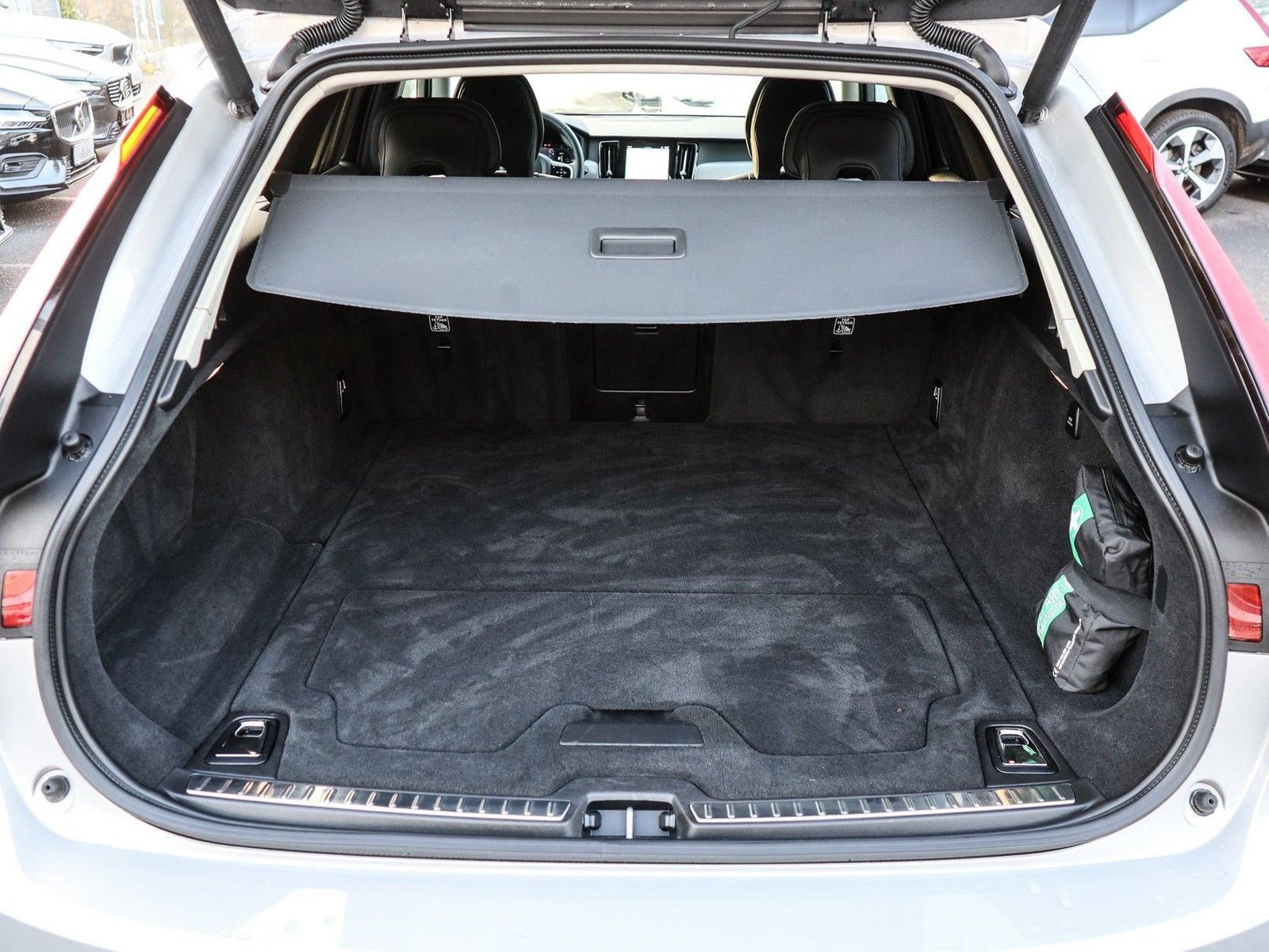 Volvo V90 T6 Recharge AWD Plus Bright NP: 84.950,-//PA foto 11