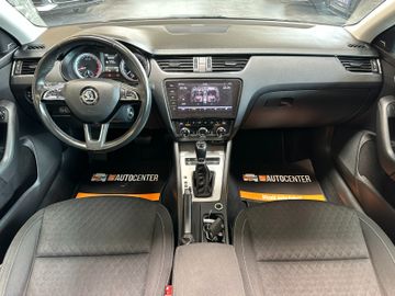 Skoda Octavia *PANO*SitzStandLenkradHZ*ACC*AHK*NAVI*
