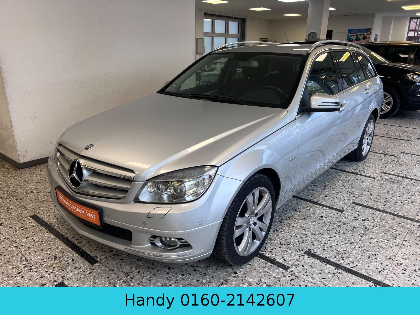 Mercedes-Benz C320 2009 — photo 5