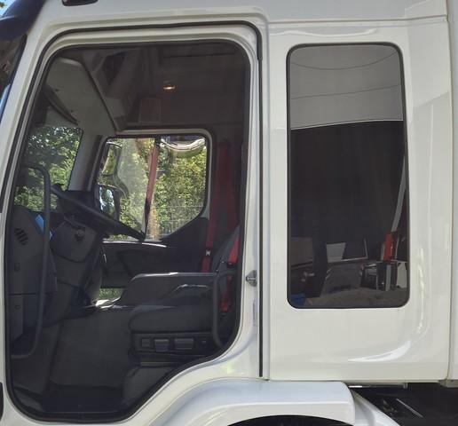 Renault D Wide E-Tech 4x2 Orten Getränkeaufbau LBW E-Tec