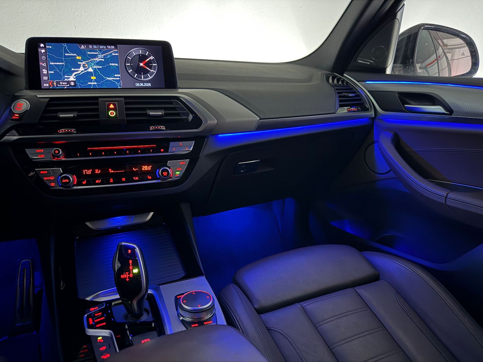 Fahrzeugabbildung BMW X3 xDrive 30 d M SPORT/H&K/LED/360*/ACC/HuD/AHK