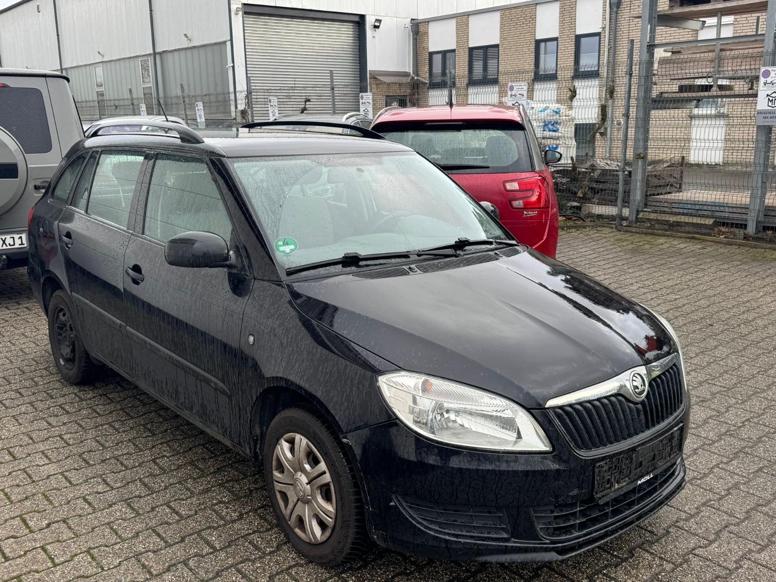 Skoda Fabia 2014 — photo 14