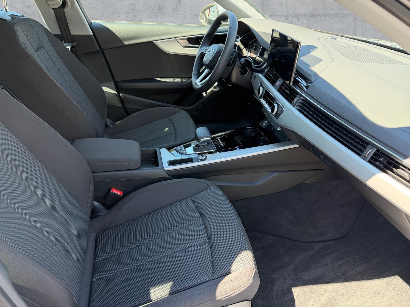 Audi A4 - Bild 13