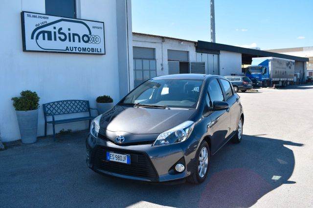 Toyota Yaris 1.5 Hybrid 5p. Cool- 2013