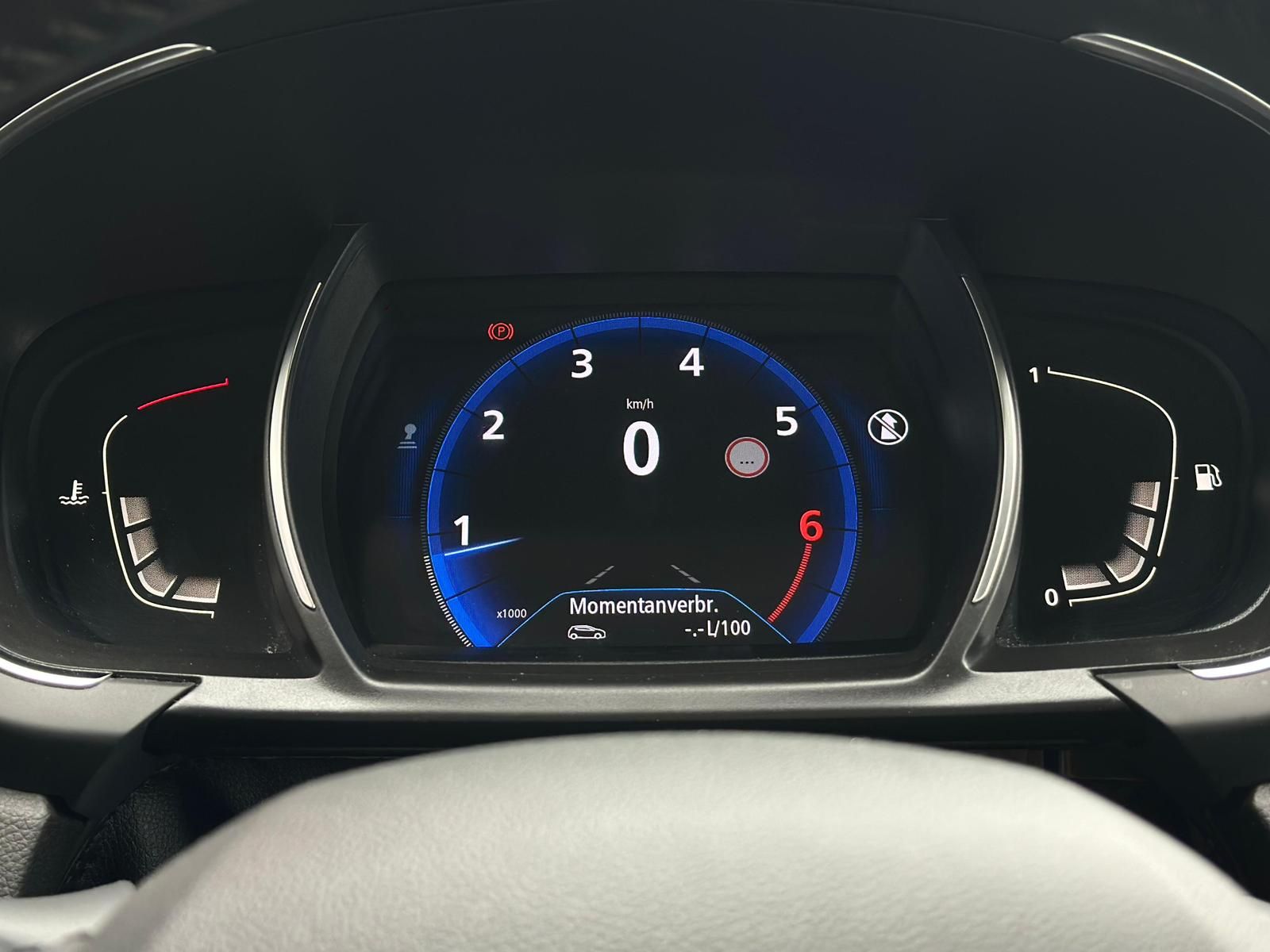 RENAULT Scenic 1.2TCE ENERGY EXPERIENCE* TEMPO#NAVI#KEYL - Image 12