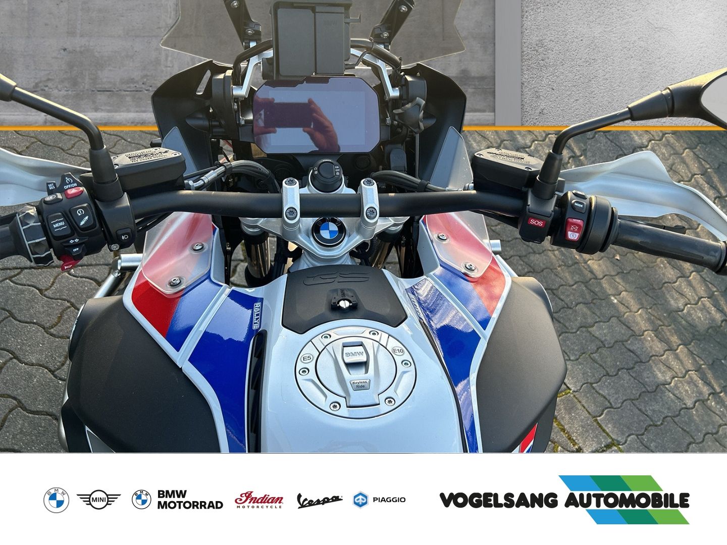 Fahrzeugabbildung BMW R 1250 GS Adventure alle Pakete, Style Rallye, D