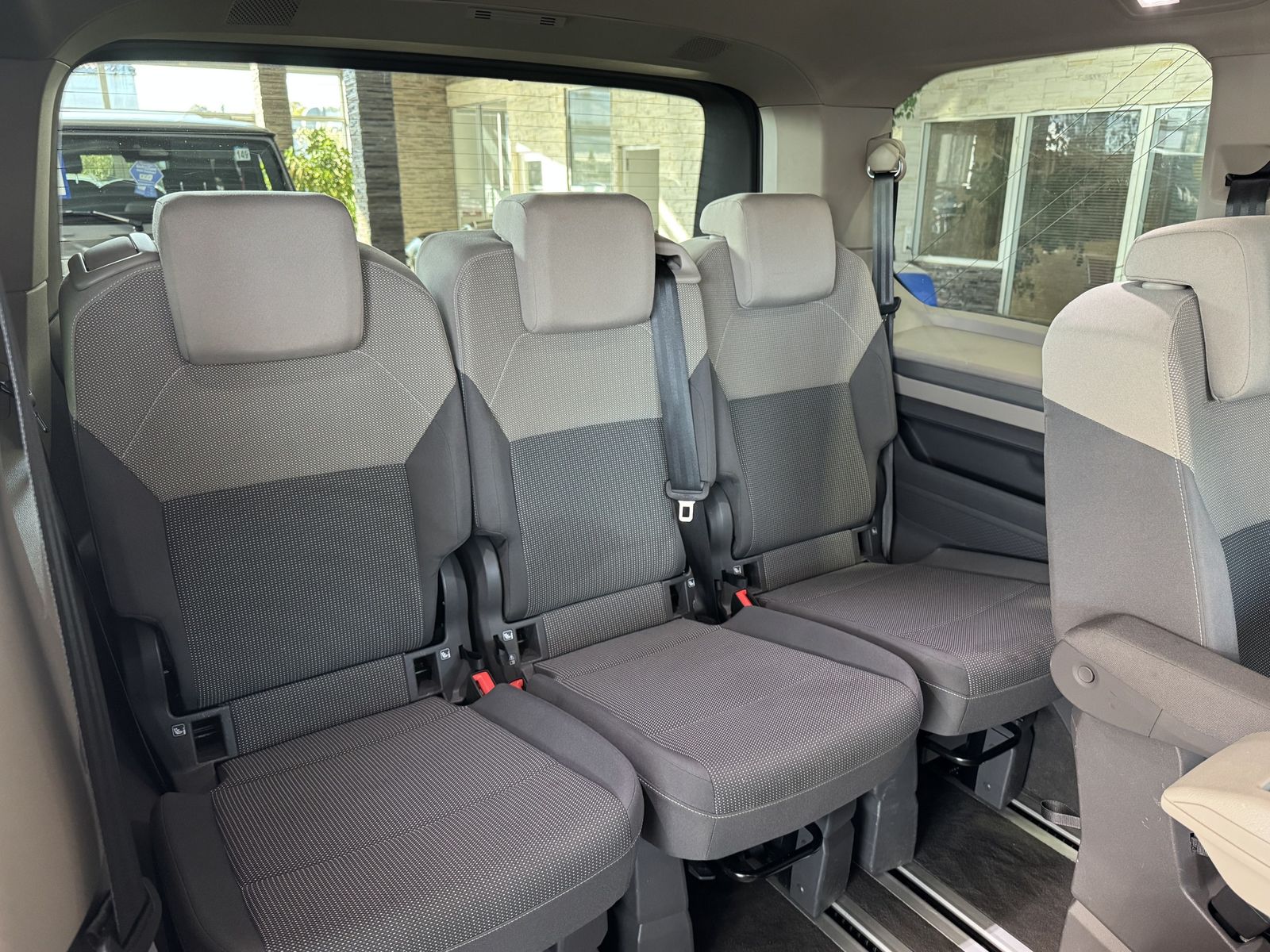 Volkswagen T7 Multivan eHybrid Life 7-Sitzer R.Cam Navi AHK foto 17