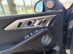 BMW XM/B&W/AHK/M-DRIVERs PACKAGE/BMW GARANTIE