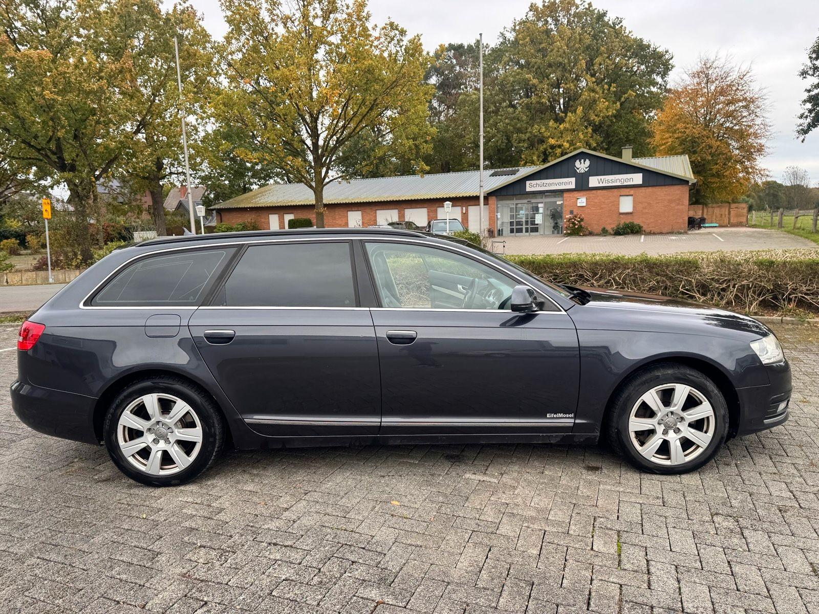Audi A6 2009 — interior
