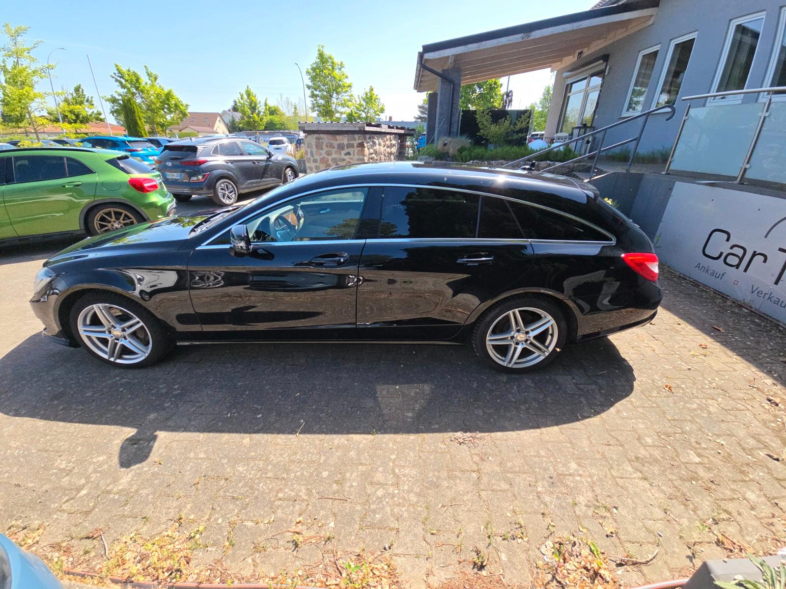 Mercedes-Benz CLS 350 Shooting Brake*AMG Line*