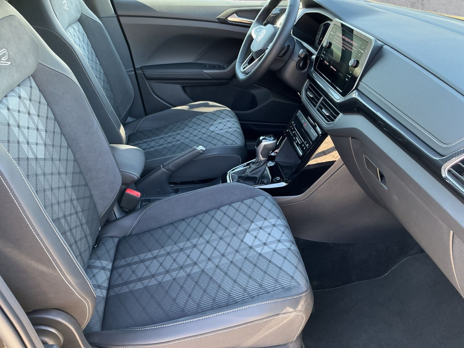 Volkswagen T-Cross - Bild 13